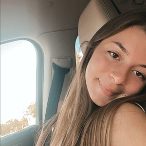 Meet your Posher, Veronica